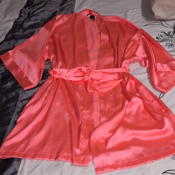 Victoria's Secret Other - Victoria secret robe.